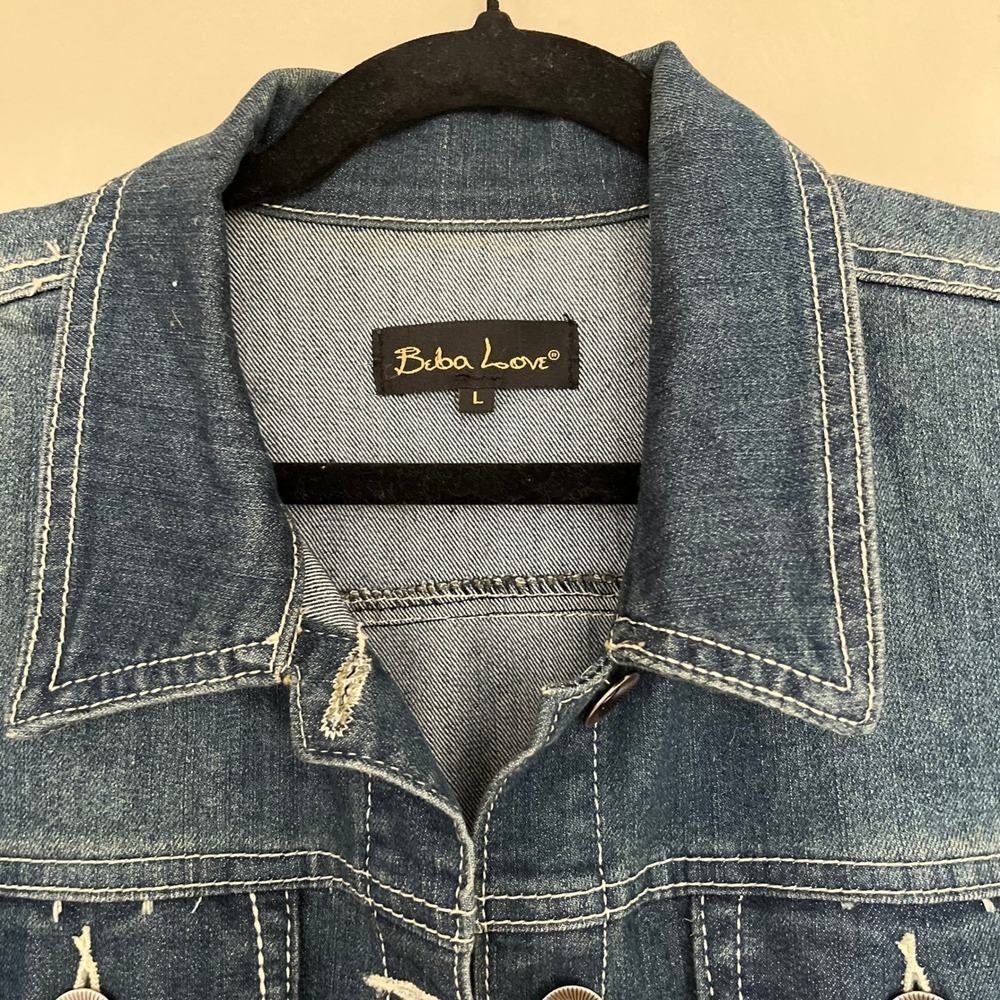 Buba Love Women's Blue Denim Jean Jacket Size L Classic Trucker Style - Picture 3 of 4